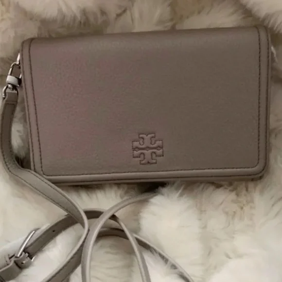 tory burch crossbody gray wallet 🌼 - Picture 3 of 7